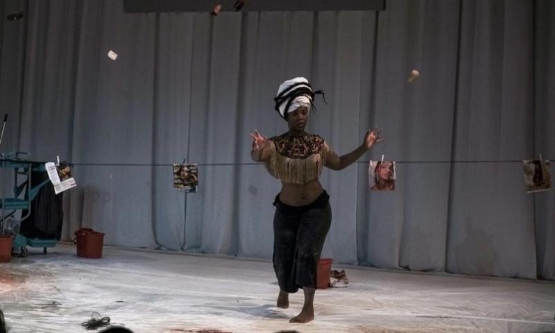 Whitewashing | Rébecca Chaillon - Cie Dans Le Ventre 