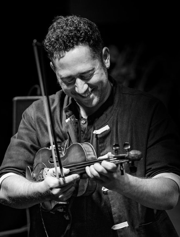 Nomadic Whispers – Concert